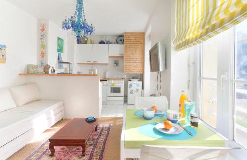 Saint-Cast-le-Guildo Apartment | Ar Vro - Accès direct à la grande plage