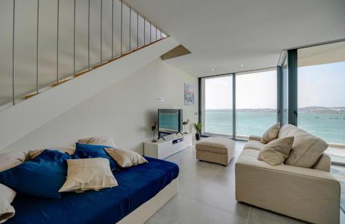 Mexilhoeira da Carregacao Apartment | Arade Riverside Modern Apartment