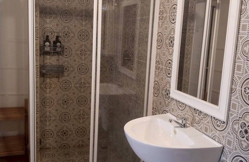 Nonthaburi Resort | Aran hostel &Cafe Ngamwongwan