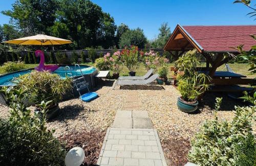 Szarvas House | Arany Vendégház