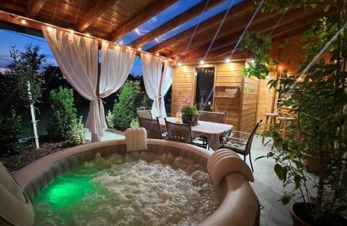 Szarvas House | Arany Vendégház