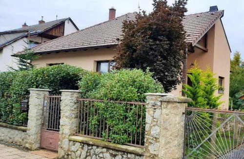 Szombathely House | Aranypatak apartmanház