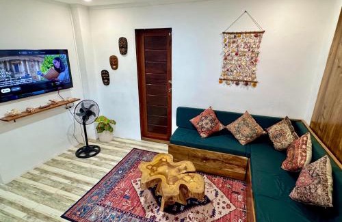 General Luna House | Araw Boutique