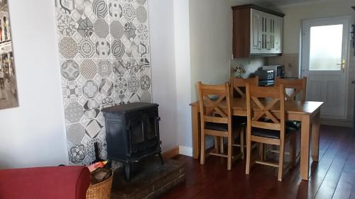 Drumshanbo House | Archie's Rest