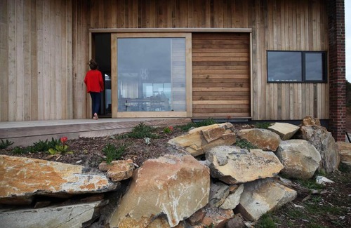 Greens Beach House | Architectural Home with stunning ocean views
