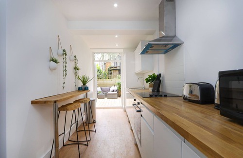 Dartmouth Park Apartment | Archway luxury interior designed 1 bed