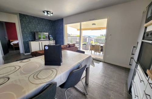 Joyeuse Villa | Ardèche, Air-conditioned Odalys gite, Heated swimming pool