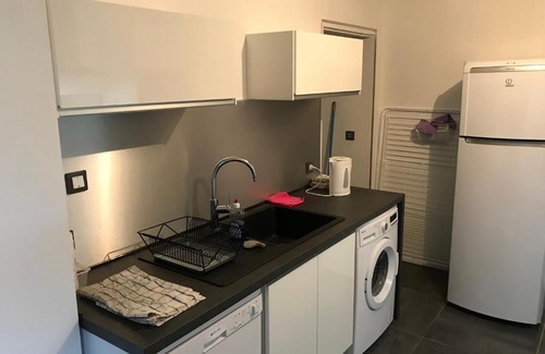 Ruoms House | ARDECHE GITE 6- 8 PERS CLIM WIFI 3CH TERRASSE PARKING JARDIN