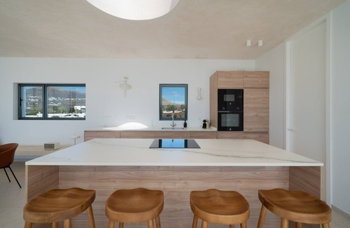 Tias Villa | Areté. Casa Aire con Increíble Terraza y Vistas Panorámicas al mar