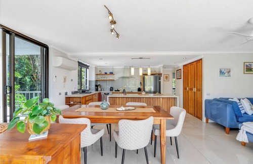 Clifton Beach Apartment | Argosy On The Beach