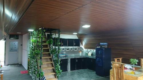 Lindula House | Argyle Lakeside Cabana Hatton