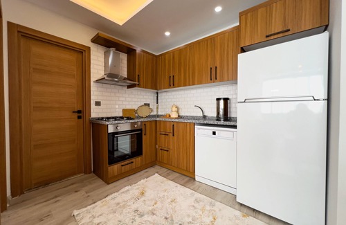Mezetli Apartment | ARİA SUİT KONAKLAMA