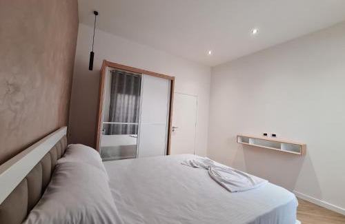 Vlore House | Arial Trinity Suites