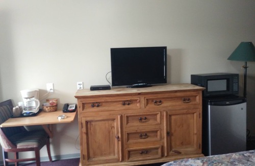 Edson Hotel | Aries Motel