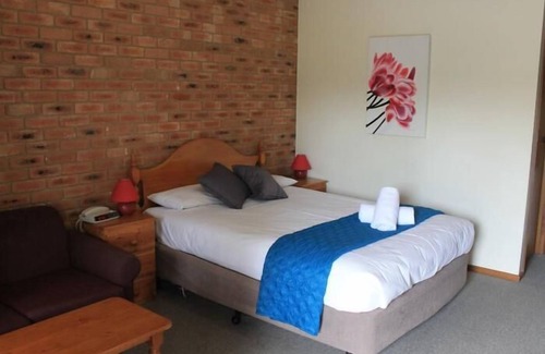 Waurn Ponds Hotel | Aristocrat Waurnvale Motel