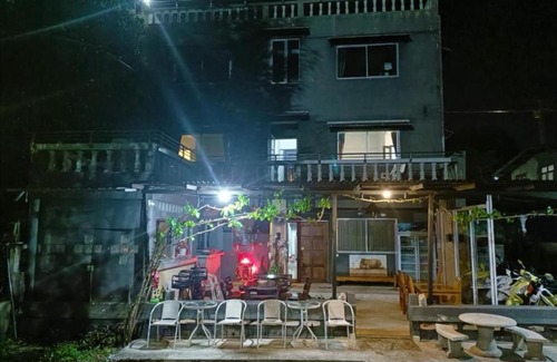 Pak Nam Apartment | Ark krabi hotel