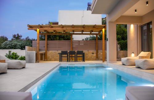Afrata Villa | Armour Eclectic Villa