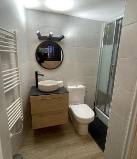 Faubourg-Raines Apartment | ARQUEBUSE proche gare