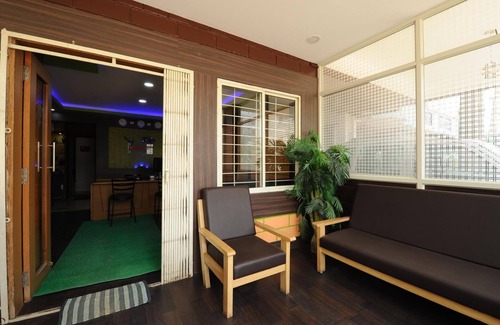 Bengaluru Hotel | Arra transit