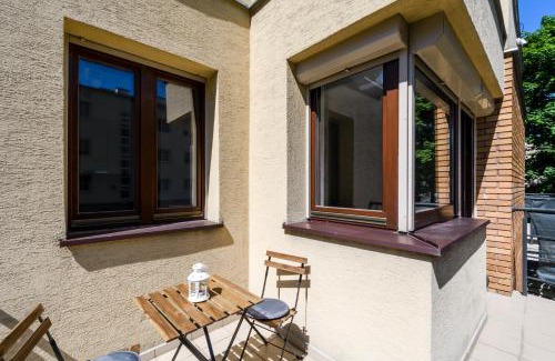Zoliborz Apartment | Art Apartments