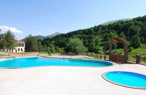 Agveran Hotel | Arthurs Aghveran Resort