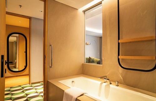 Gunung Putri Hotel | ARTOTEL Living World Kota Wisata