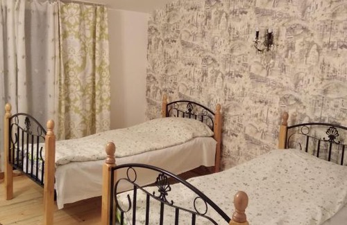 Ejmiatsin Bed & Breakfast | Artson B&B Vagharshapat