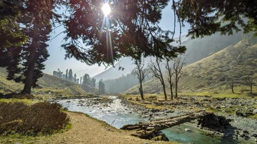 Aru Valley House | Aru Heights Guest House