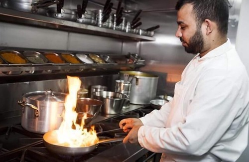 Headingley Hotel | Ascot Grange Hotel - Voujon Restaurant