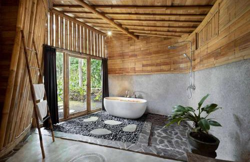 East Selemadeg Villa | Asep Gumi Retreat