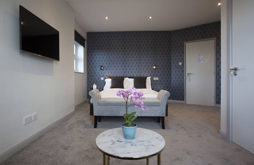 Guildford Bed & Breakfast | Asperion Hotel
