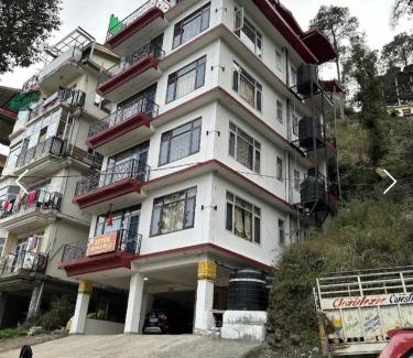 Shimla Bed & Breakfast | Aston Shimla Hill's