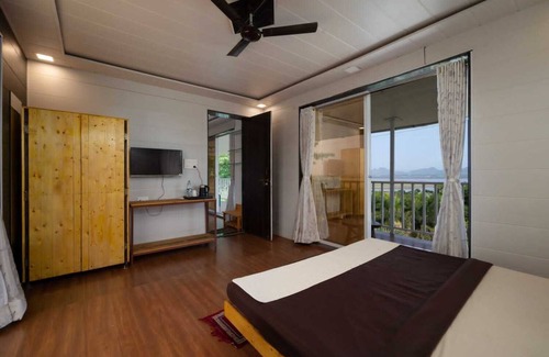 Igatpuri Resort | Astoria Lagoon Resort