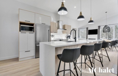 Pont-Rouge Ski Chalet | Astral - Wooded & Relaxation - Private Spa