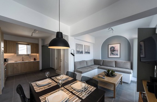 Finikia Villa | Astrea Suites Villa FinikiaSea View