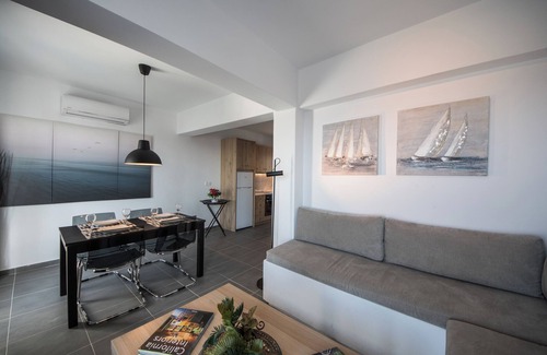 Finikia Villa | Astrea Suites Villa FinikiaSea View