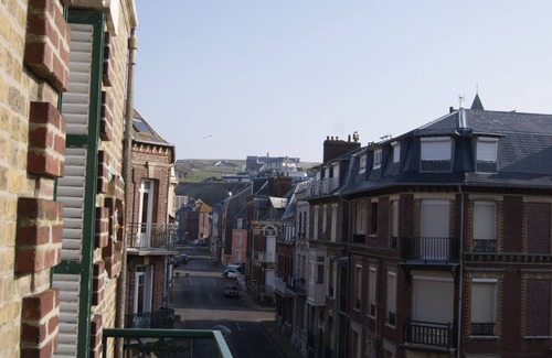 Mers-les-Bains Apartment | Asylum Single Apartment