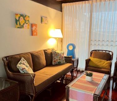 Bangkok Central Business District Villa | AT ASok Vintage House Near BTS Asok MRT Sukhumvit
