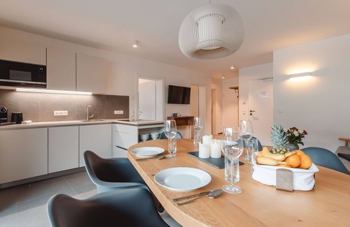 Gries Apartment | Cosy apartment for 8 guests with WIFI, TV, terrace and pets allowed