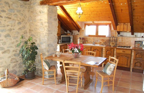 La Roche-des-Arnauds Cottage | At Clos de Lumière, an exceptional environment: come and recharge your batteries!