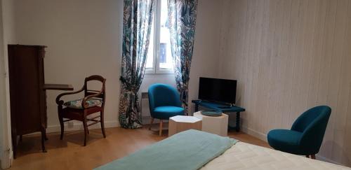 Liberation Apartment | At home