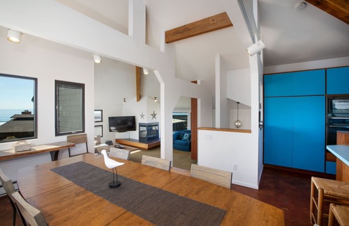 Watsonville House | At The Beach! Insanely Great Beach House, Ocean Views, Relaxation & Pickleball