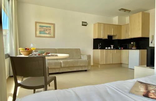 Vilanova I la Geltru Apartment | Atenea Park Suites & Apartments