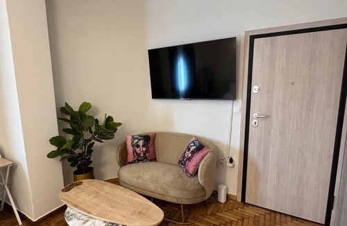 Khalandrion Apartment | Athenian Stay Chara s 2 Apartment