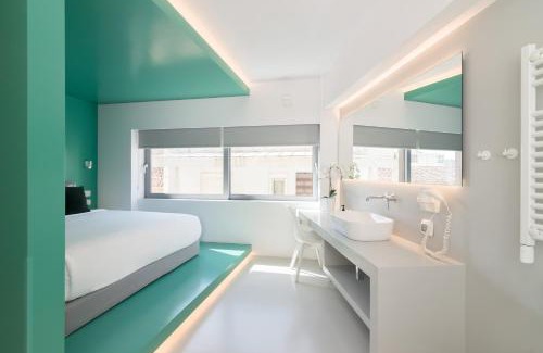Monastiraki Apartment | Athens Color Cube