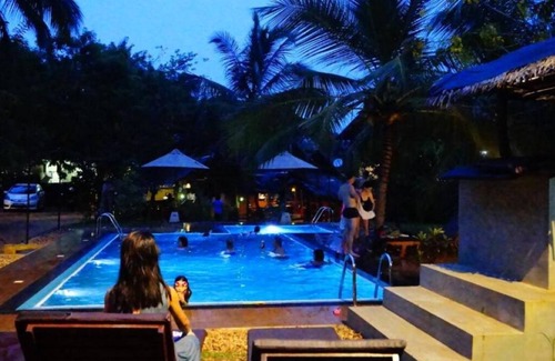 Udawalawa House | Athgira River Camping - Udawalawe - Budget Triple Room