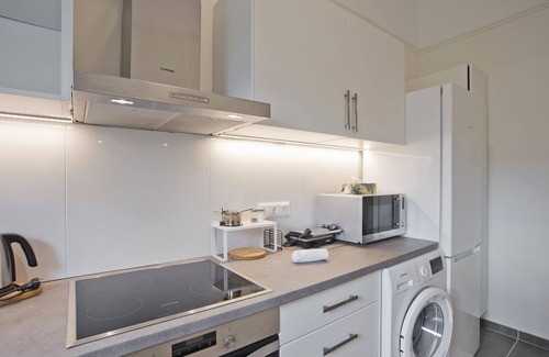 Khalandrion Apartment | Athina 2BR Apt, Fully Equipped, Kitchen, AC, WiFi