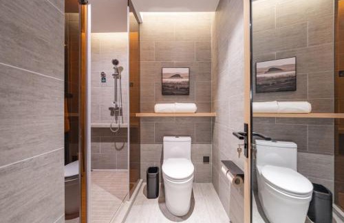 Pudong Hotel | Atour Hotel Lingang New Town