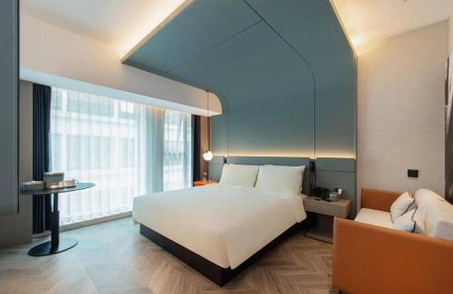 Yanta Qu Hotel | Atour Hotel Xi'an Qujiang Creative Valley