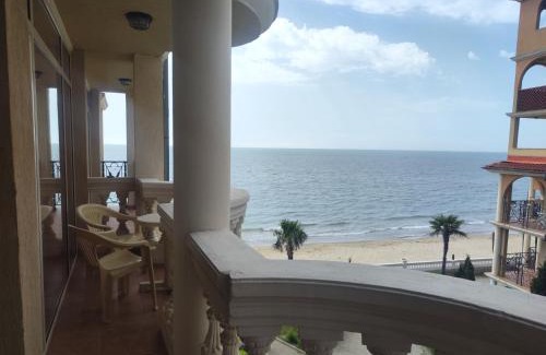 Elenite Apartment | Atrium Beach Apartments